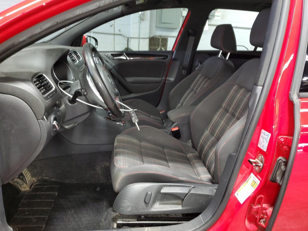 2012 VOLKSWAGEN GTI