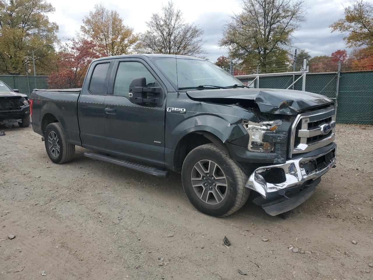 2015 FORD F-150