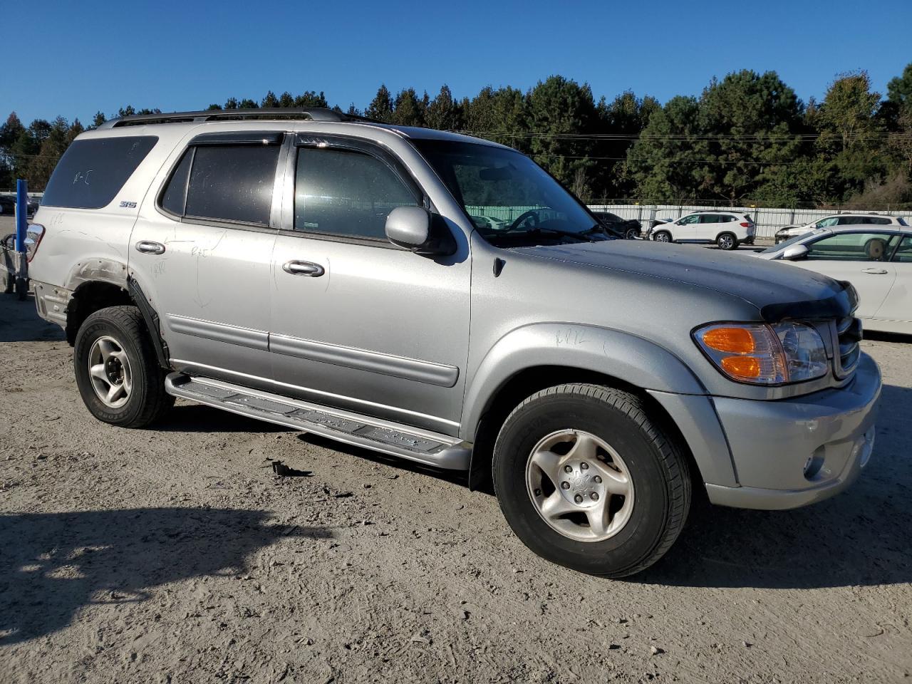 2002 TOYOTA Sequoia