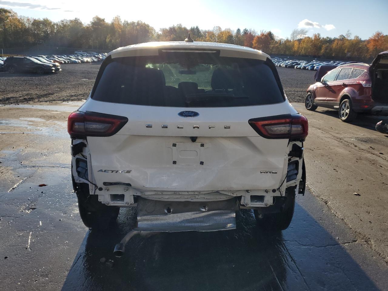2024 FORD ESCAPE