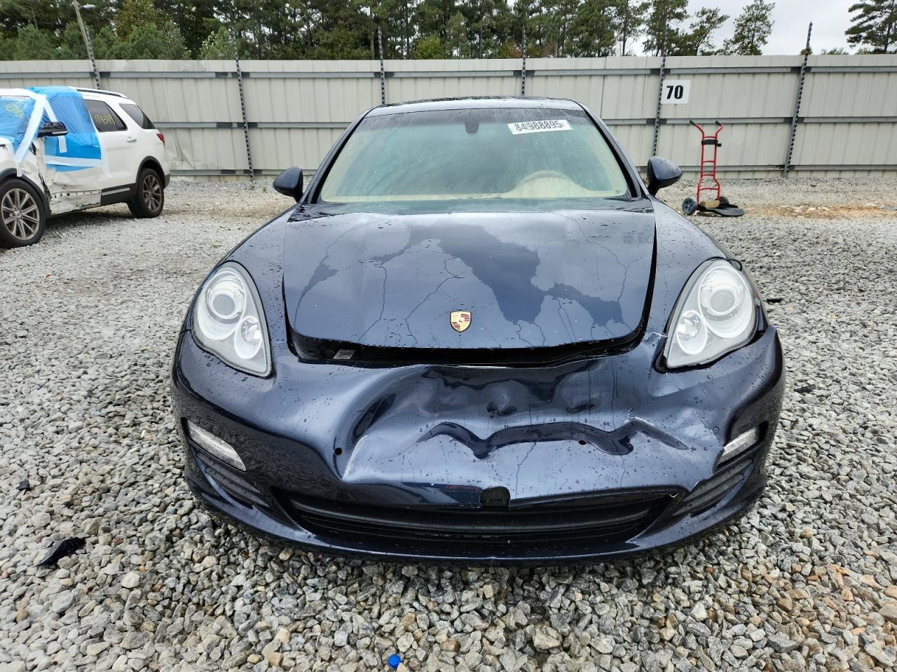 2011 PORSCHE Panamera
