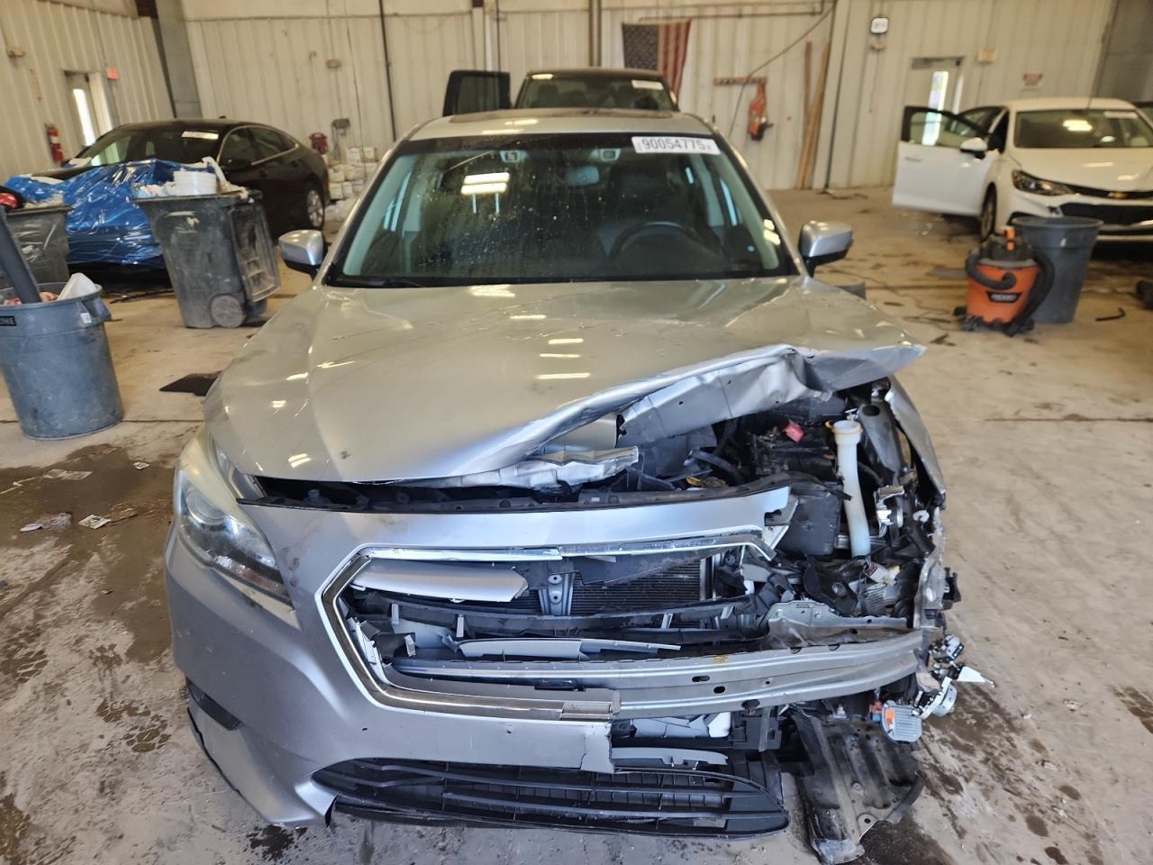 2016 SUBARU Legacy