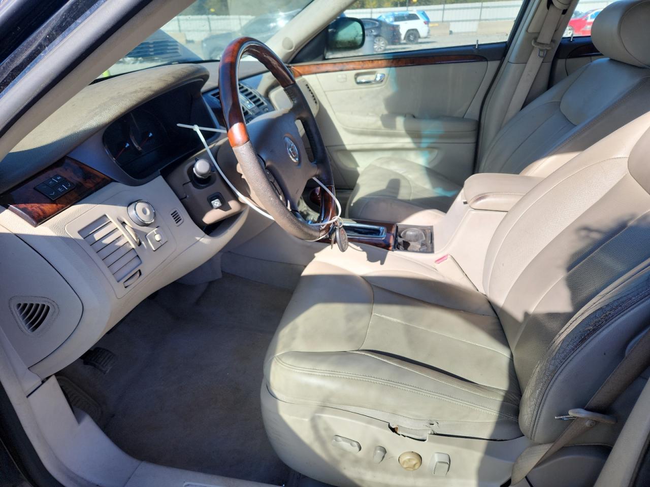 2006 CADILLAC DTS