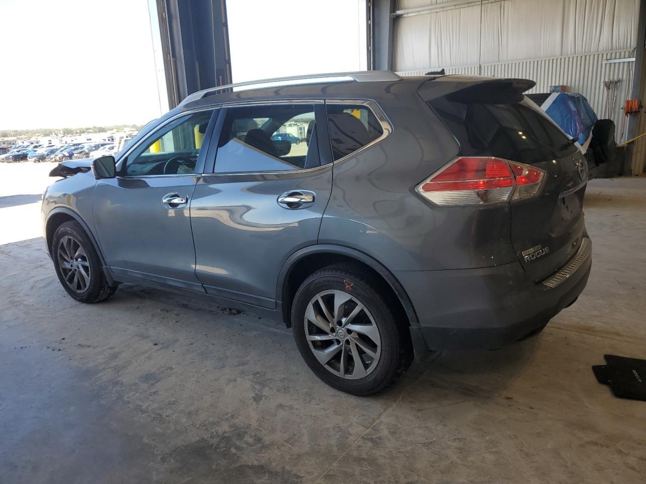 2015 NISSAN ROGUE