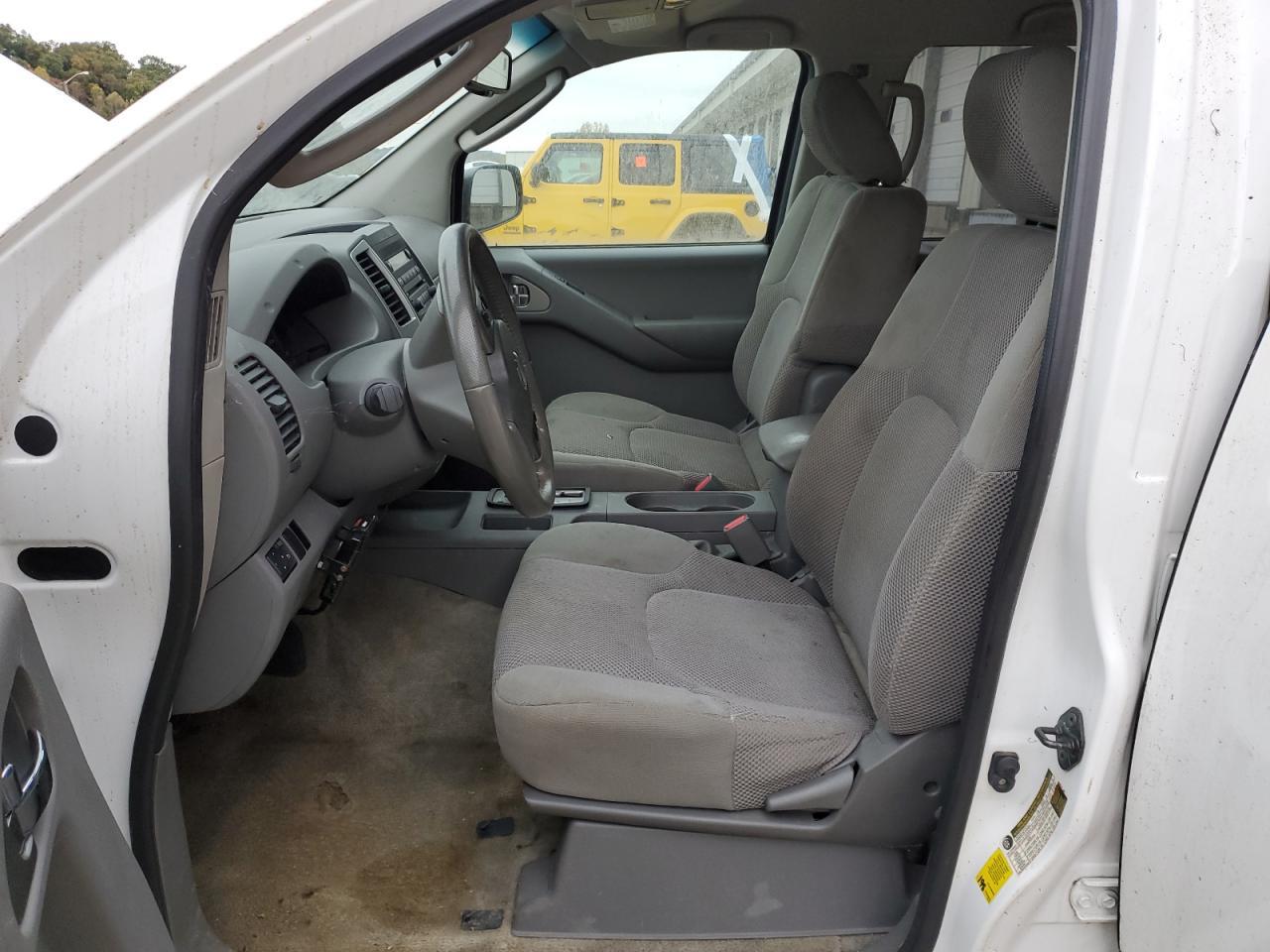 2011 NISSAN Frontier