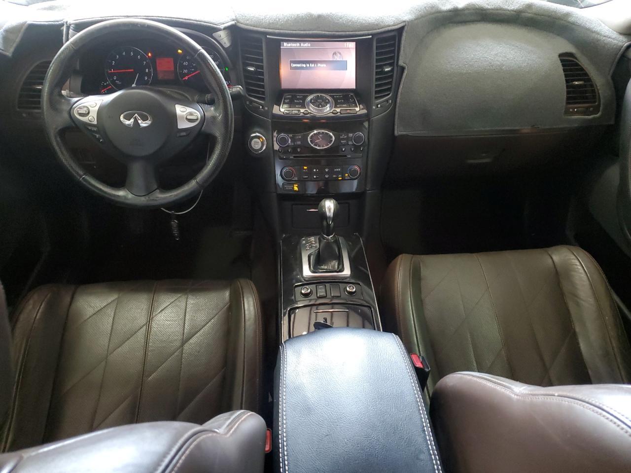 2011 INFINITI FX35