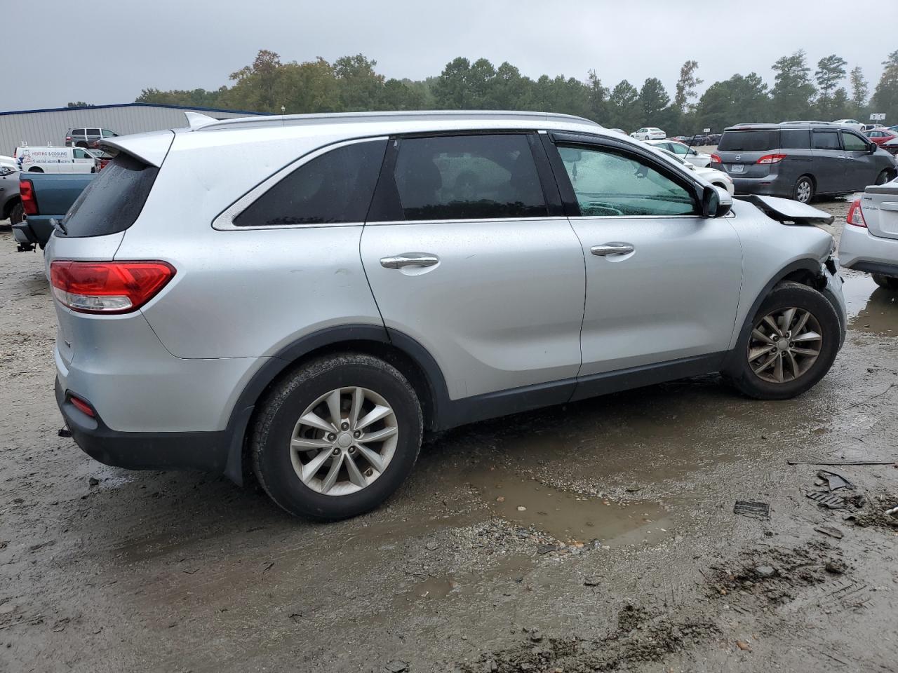 2017 KIA SORENTO
