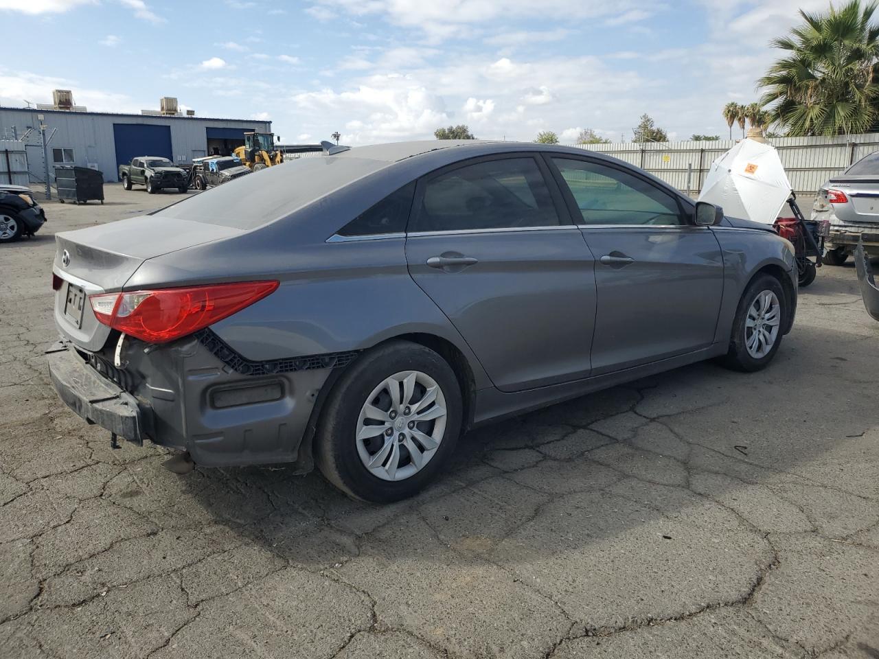 2011 HYUNDAI SONATA