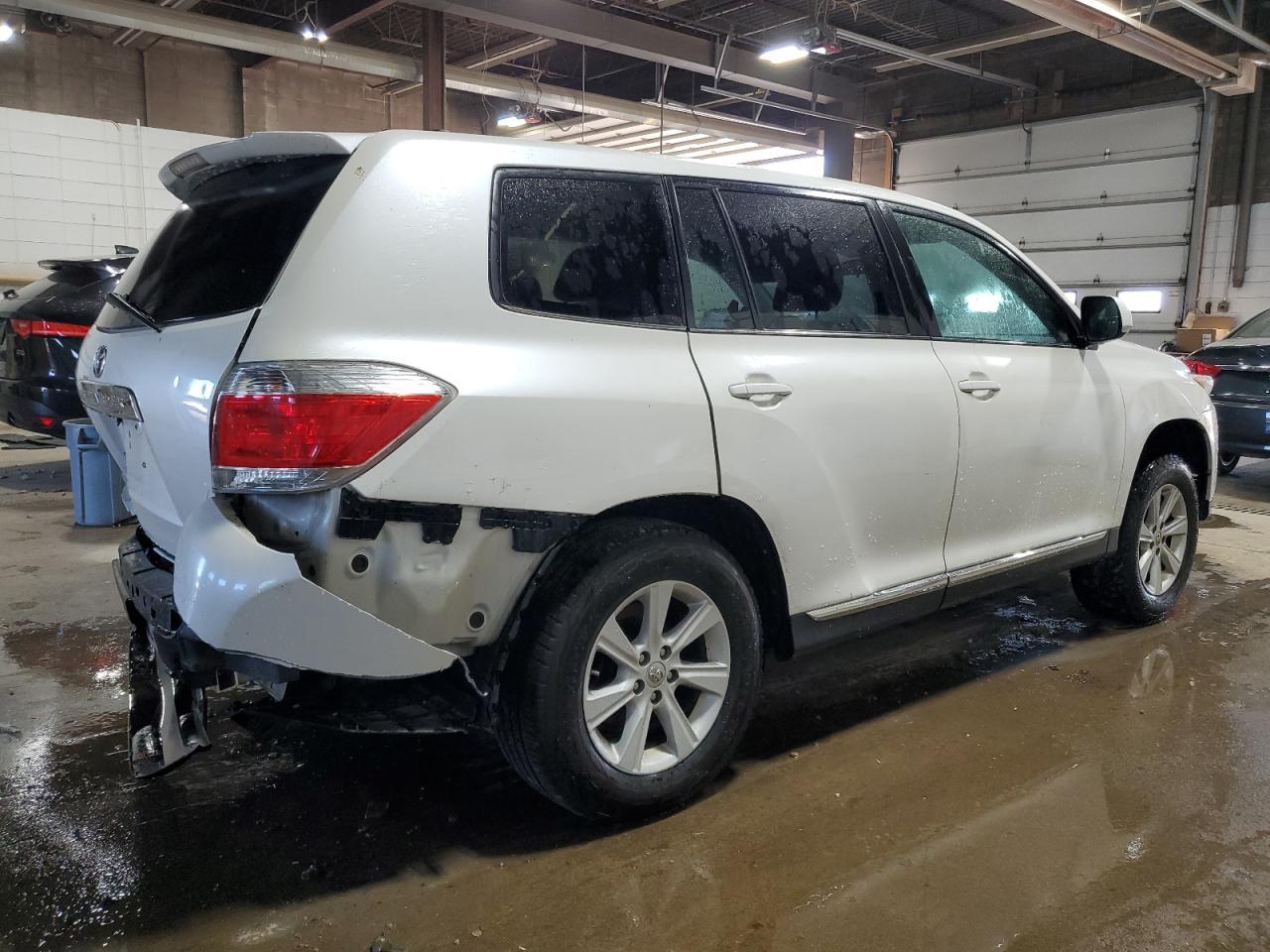 2013 TOYOTA HIGHLANDER
