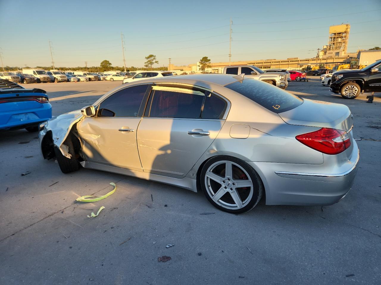 2012 HYUNDAI GENESIS