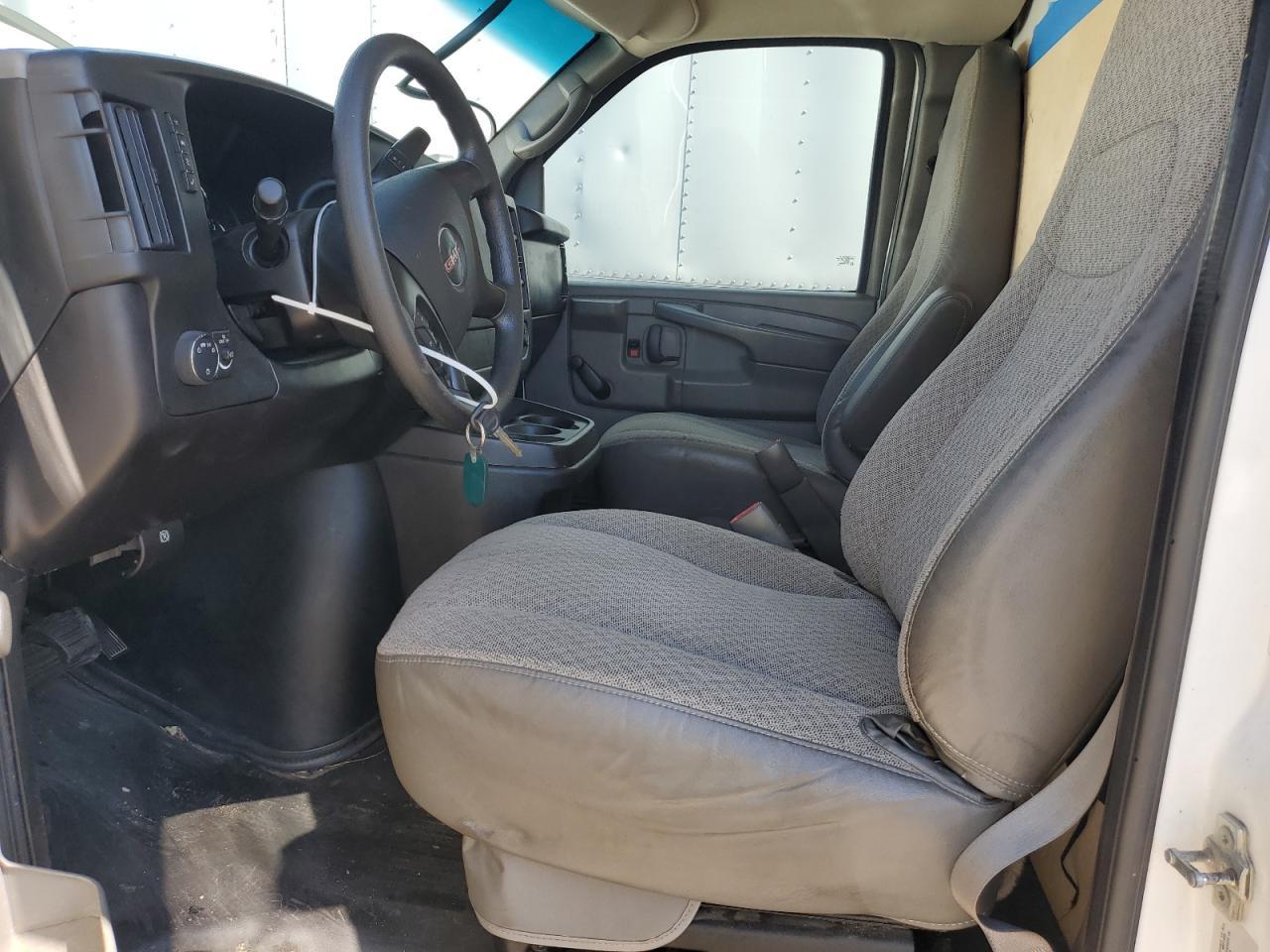 2014 GMC Savana