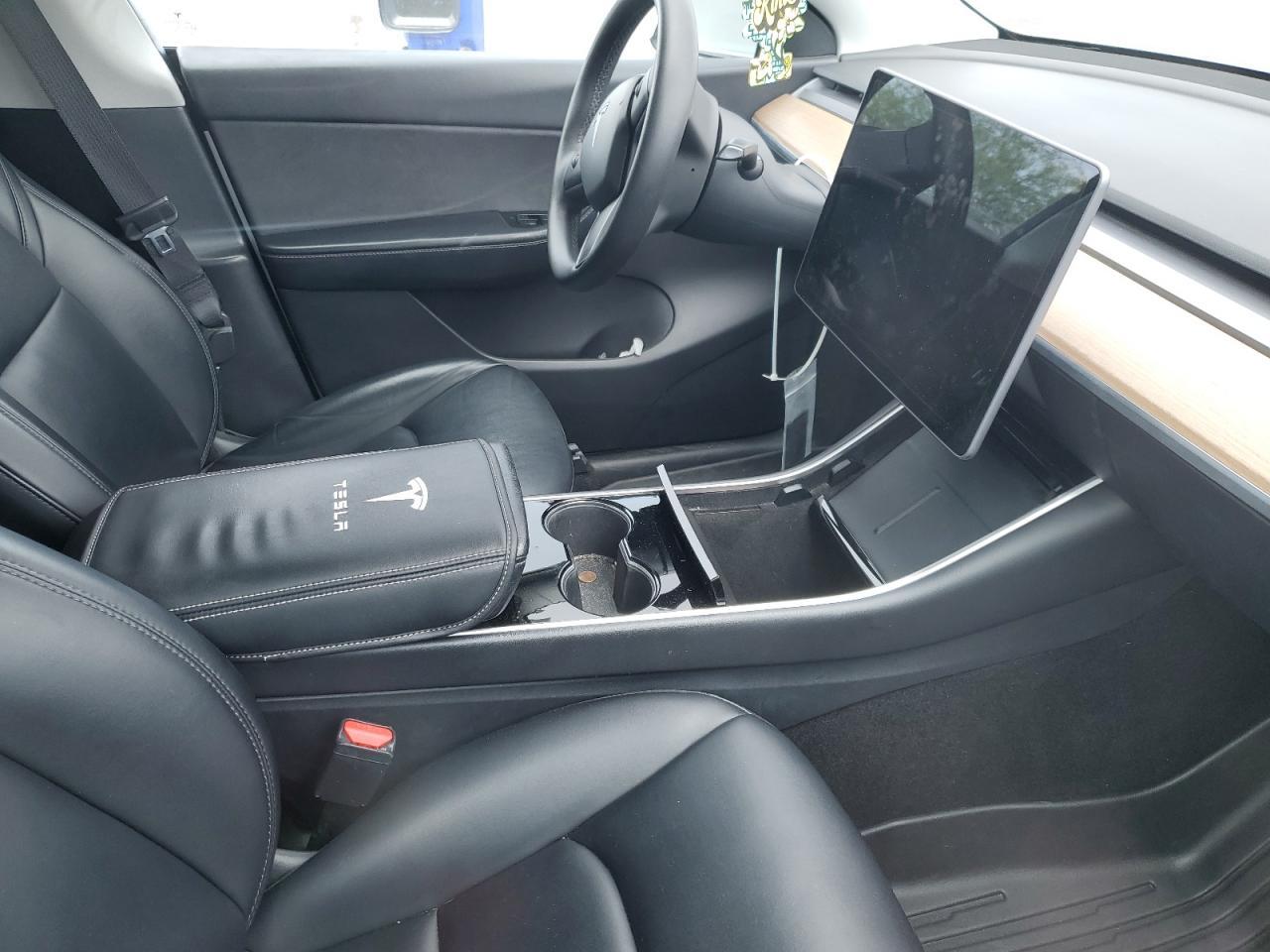 2020 TESLA MODEL Y