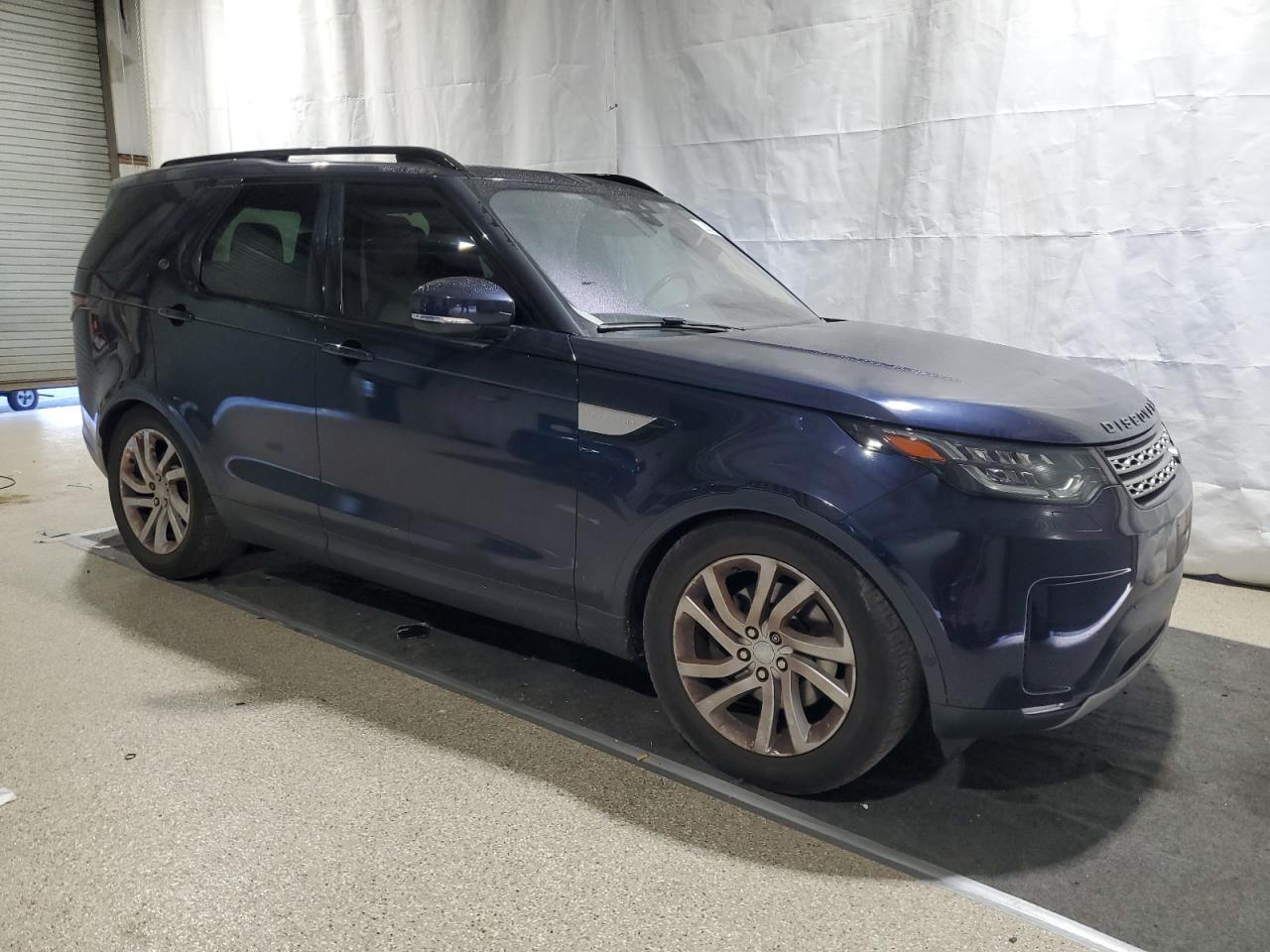 2017 LAND ROVER Discovery
