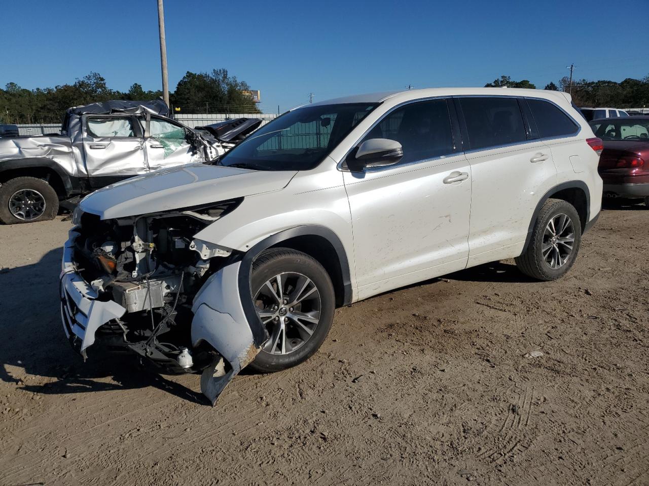 2018 TOYOTA HIGHLANDER