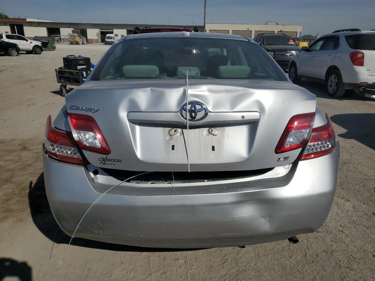 2010 TOYOTA CAMRY