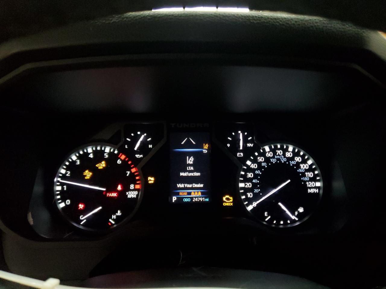 2022 TOYOTA TUNDRA