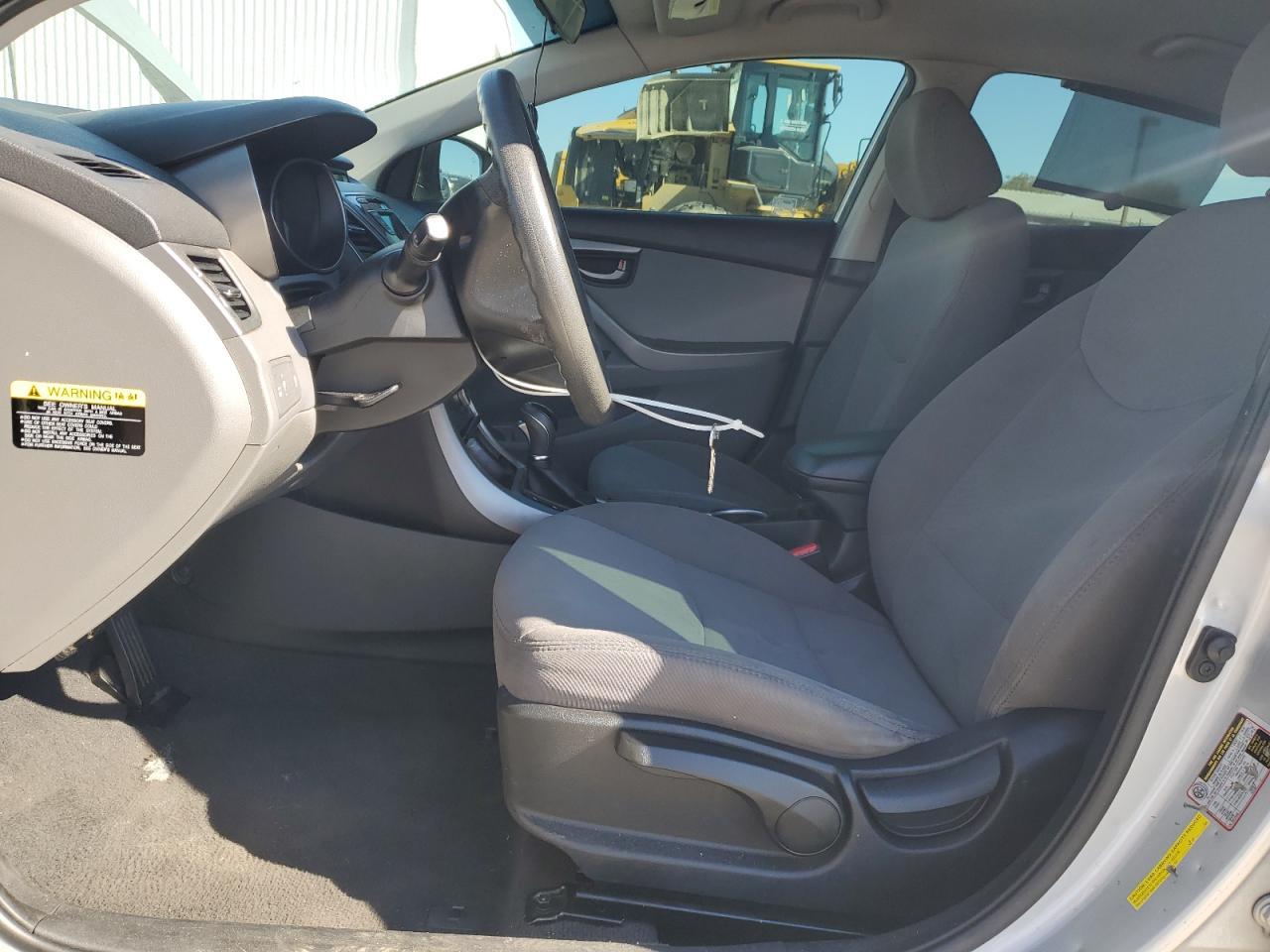 2014 HYUNDAI ELANTRA