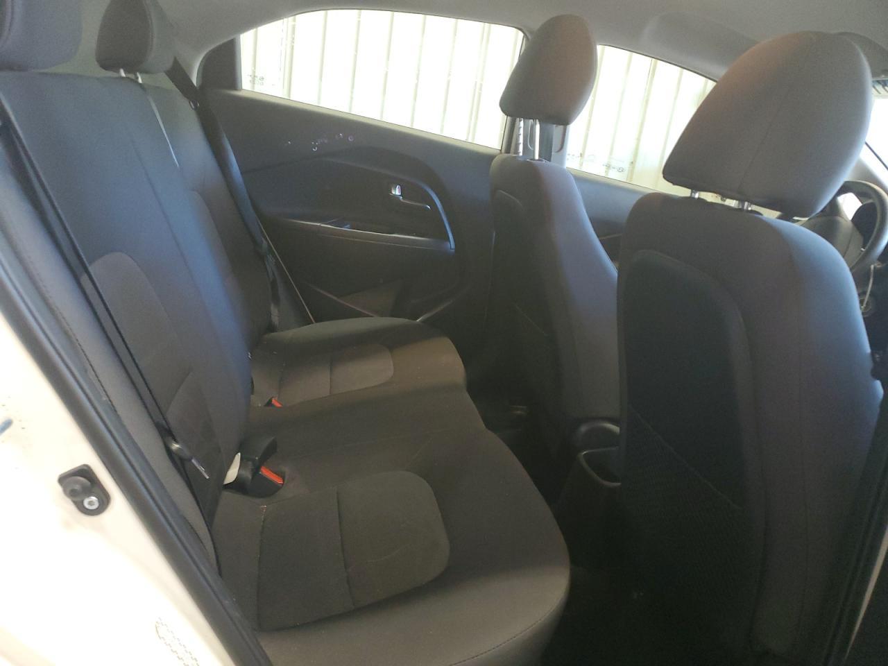 2013 KIA RIO