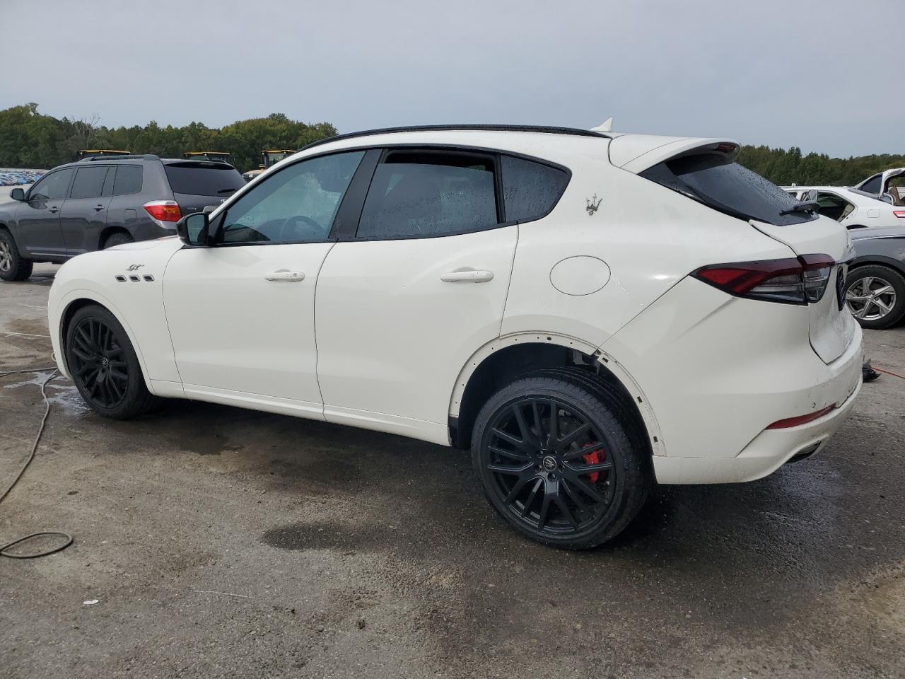 2022 MASERATI Levante