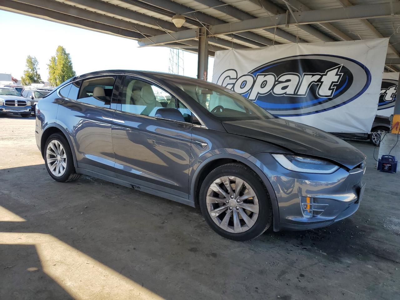2018 TESLA MODEL X