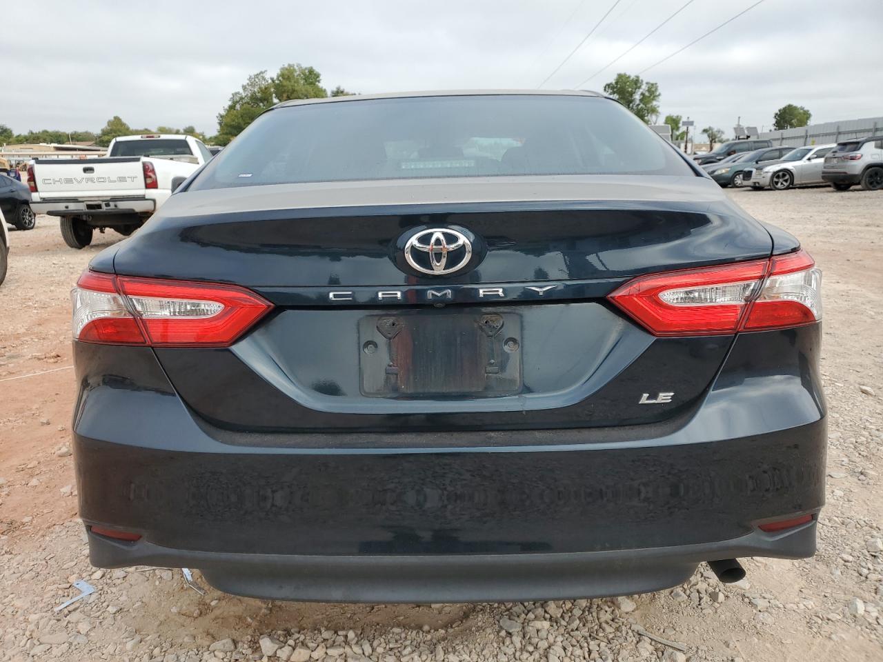 2018 TOYOTA CAMRY