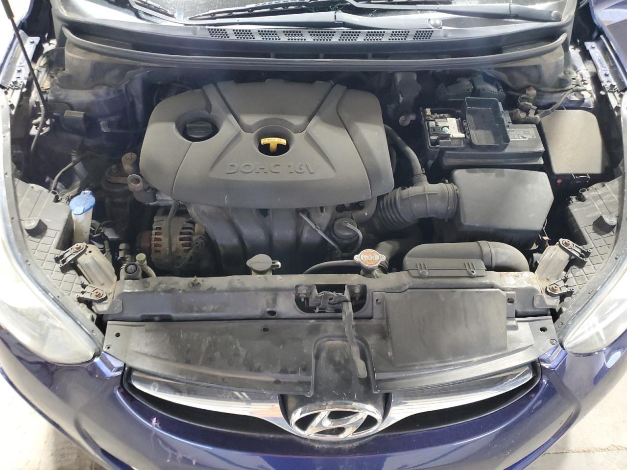 2012 HYUNDAI ELANTRA