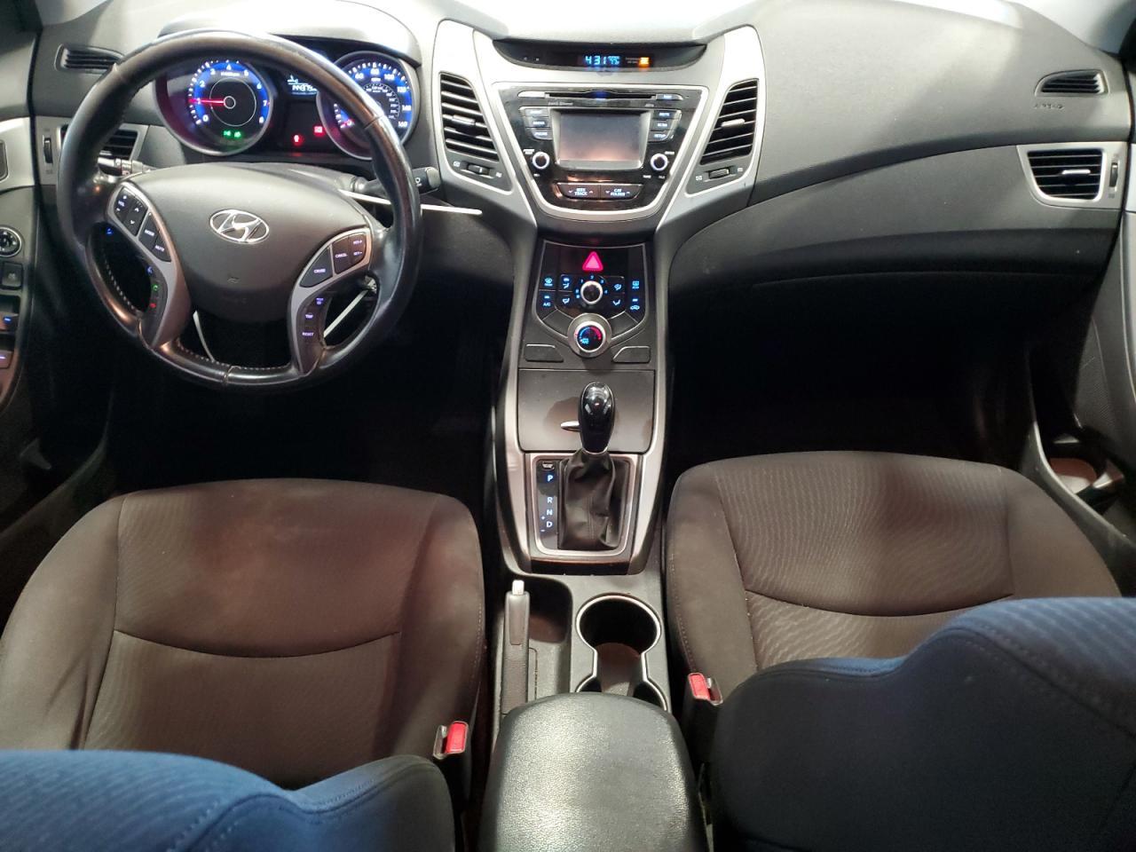 2015 HYUNDAI ELANTRA