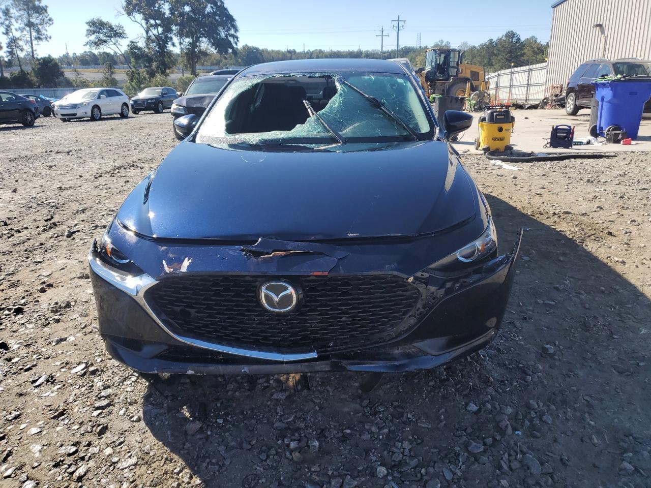 2021 MAZDA 3