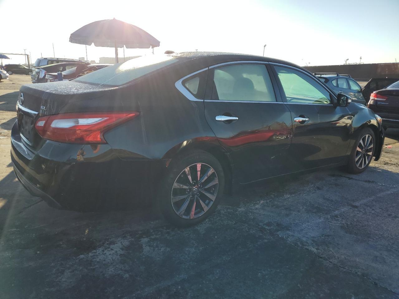2017 NISSAN ALTIMA