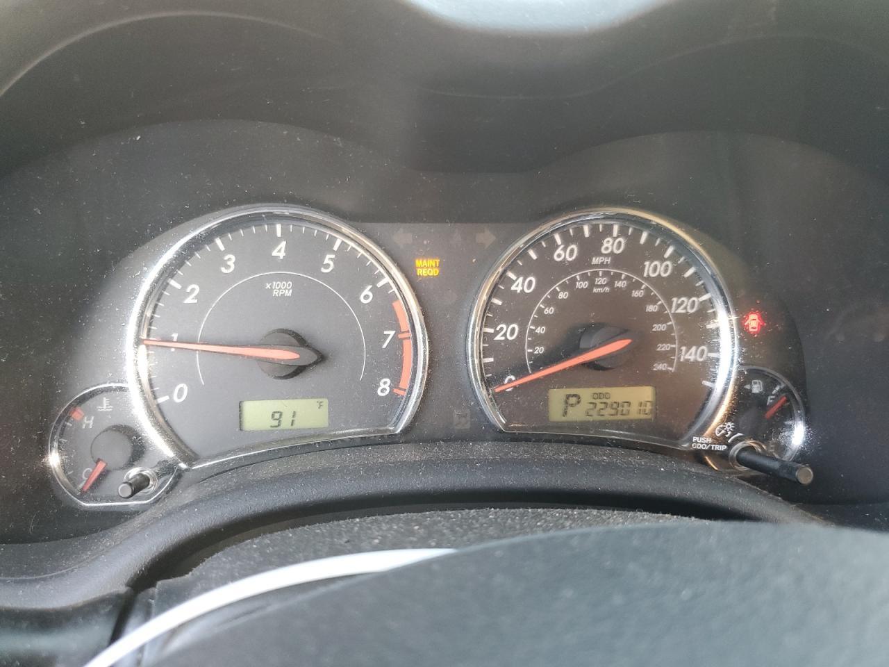 2011 TOYOTA COROLLA