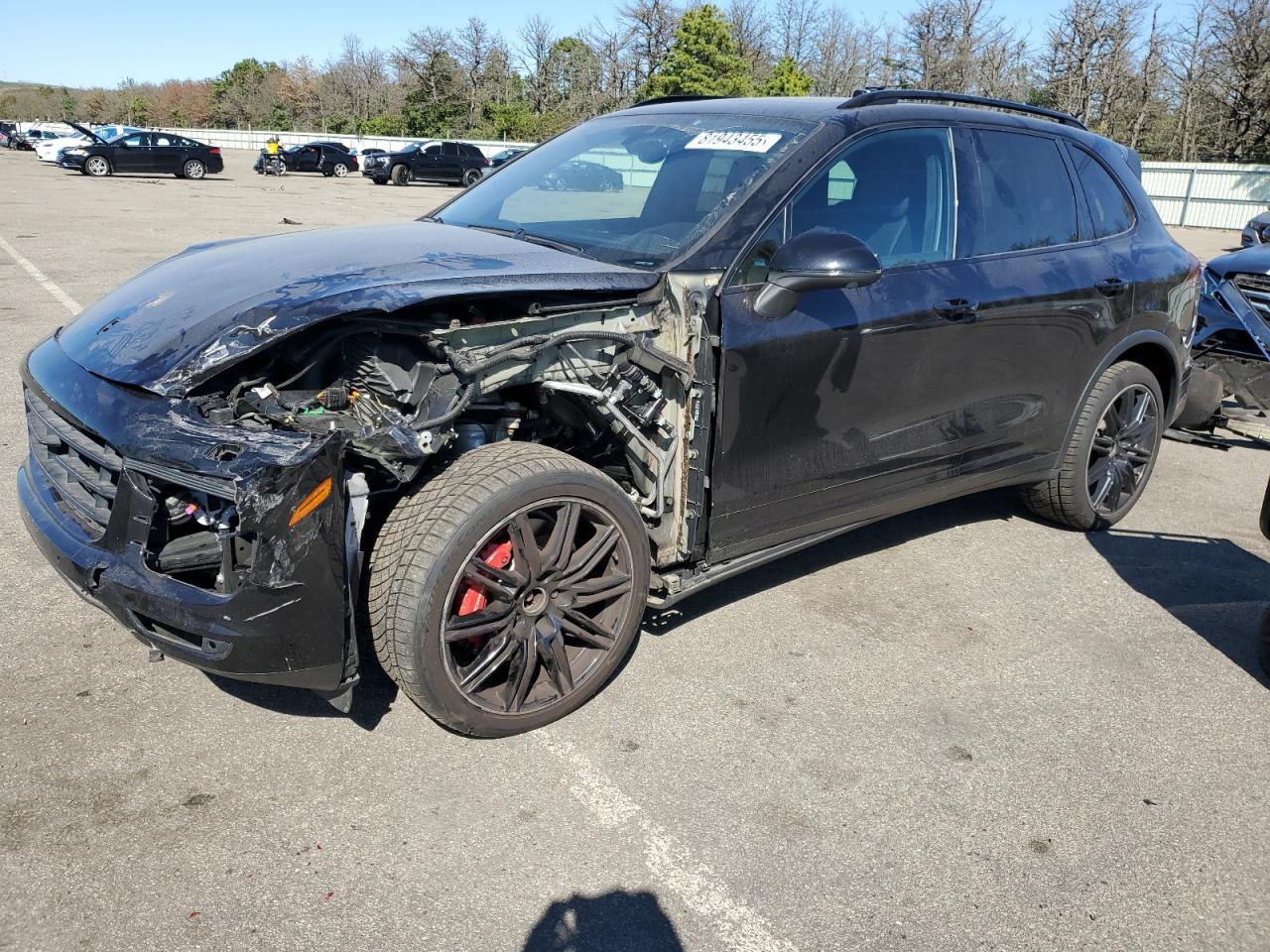 2017 PORSCHE CAYENNE