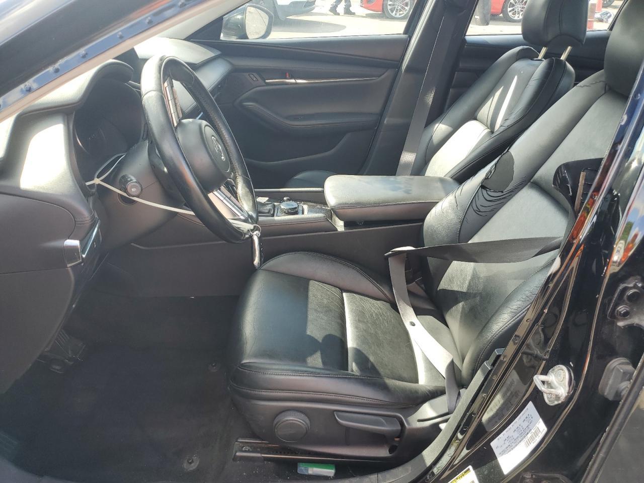 2019 MAZDA 3