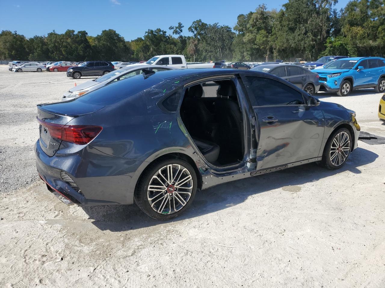 2024 KIA FORTE