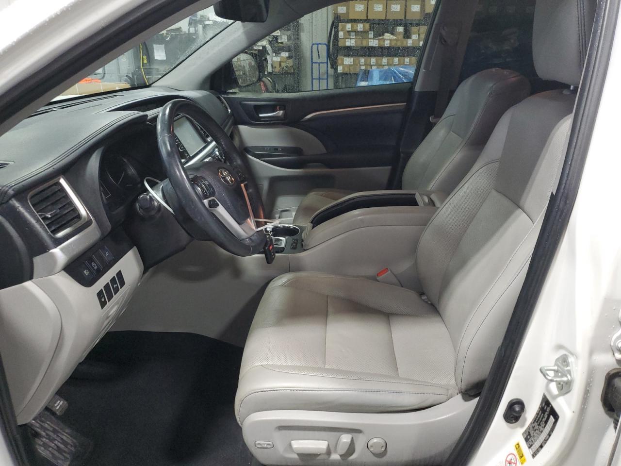 2019 TOYOTA HIGHLANDER