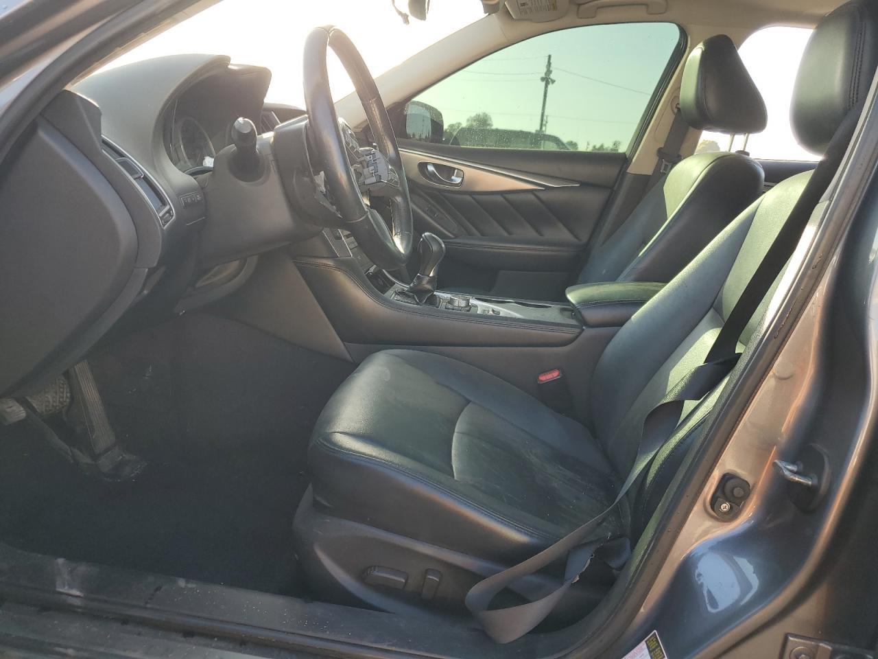 2017 INFINITI Q50
