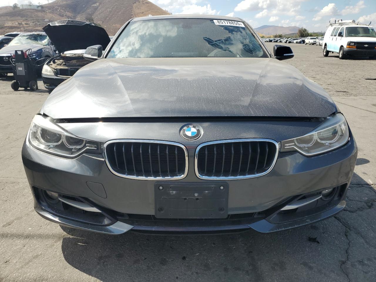 2013 BMW 3 SERIES