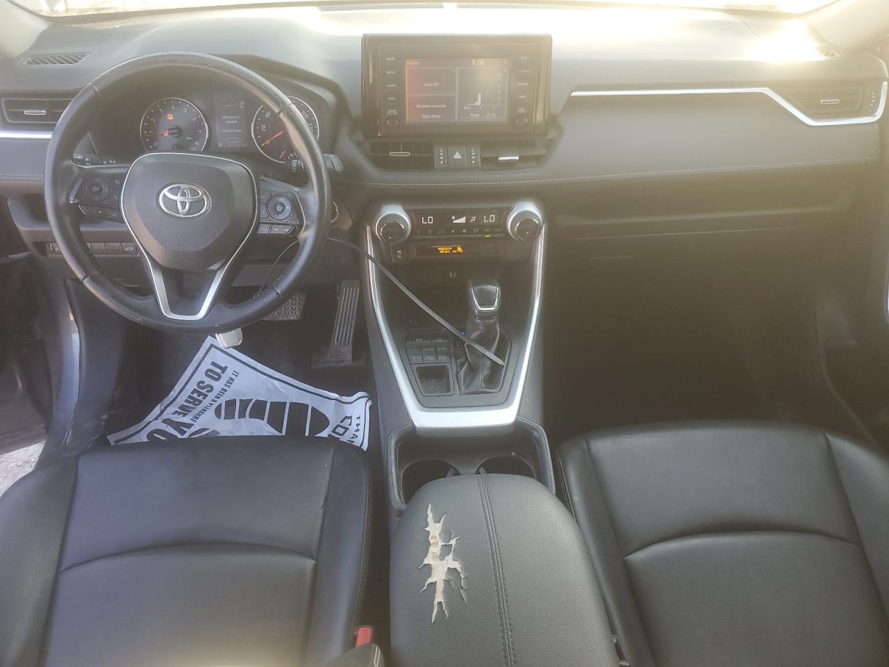 2019 TOYOTA RAV4