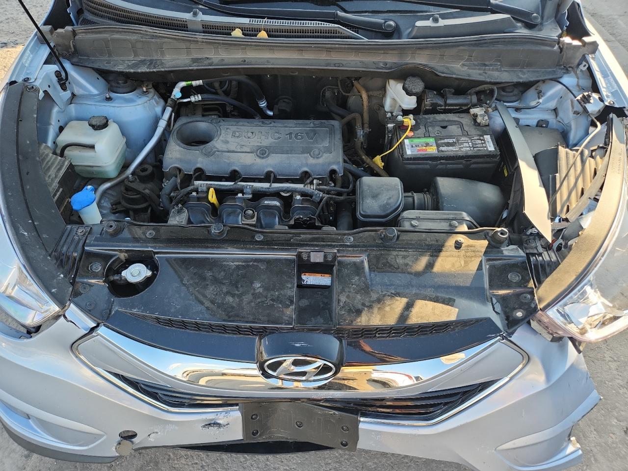 2012 HYUNDAI TUCSON