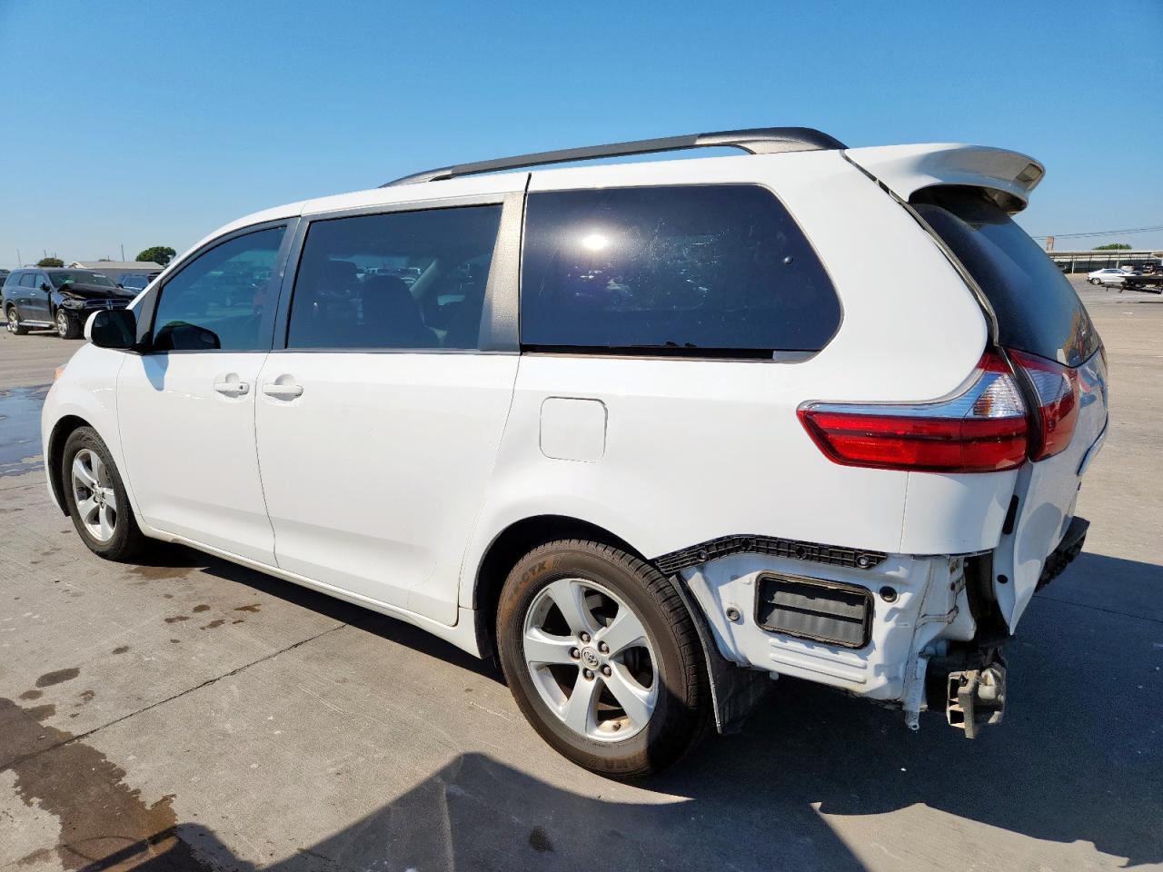 2017 TOYOTA SIENNA