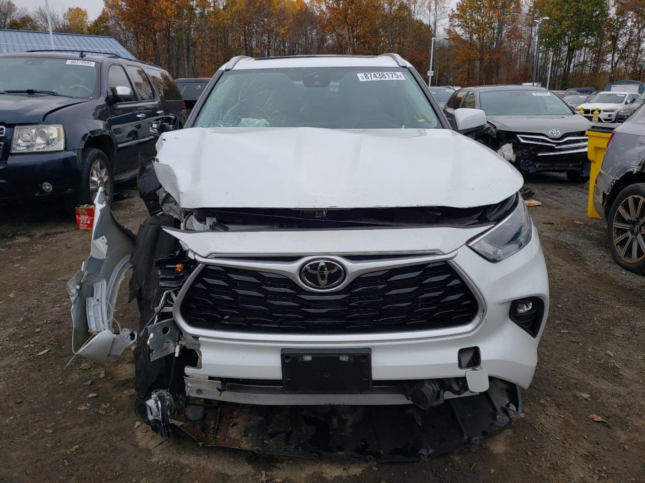 2022 TOYOTA HIGHLANDER