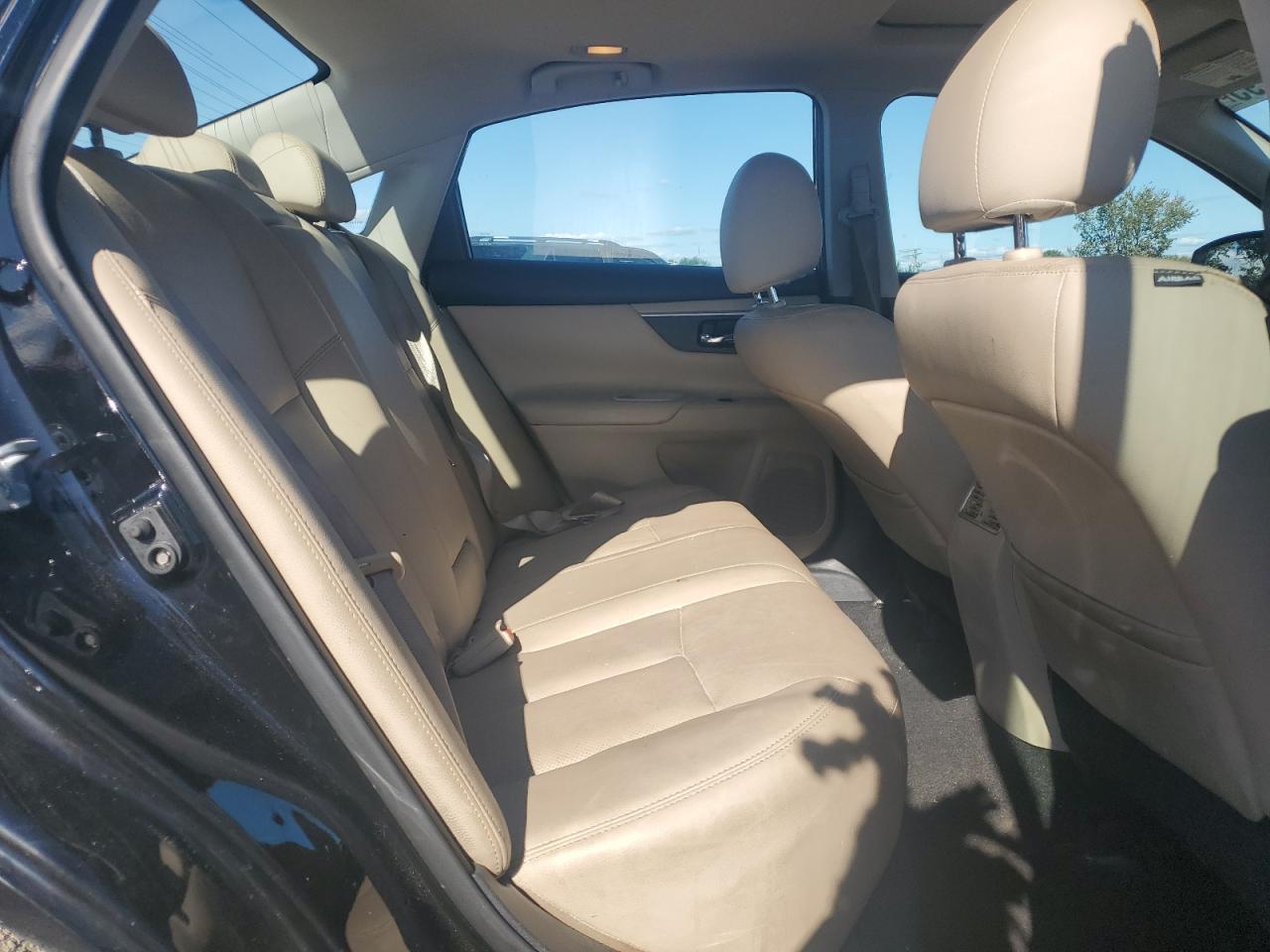2016 NISSAN ALTIMA