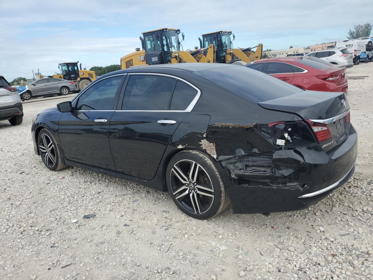 2017 HONDA ACCORD