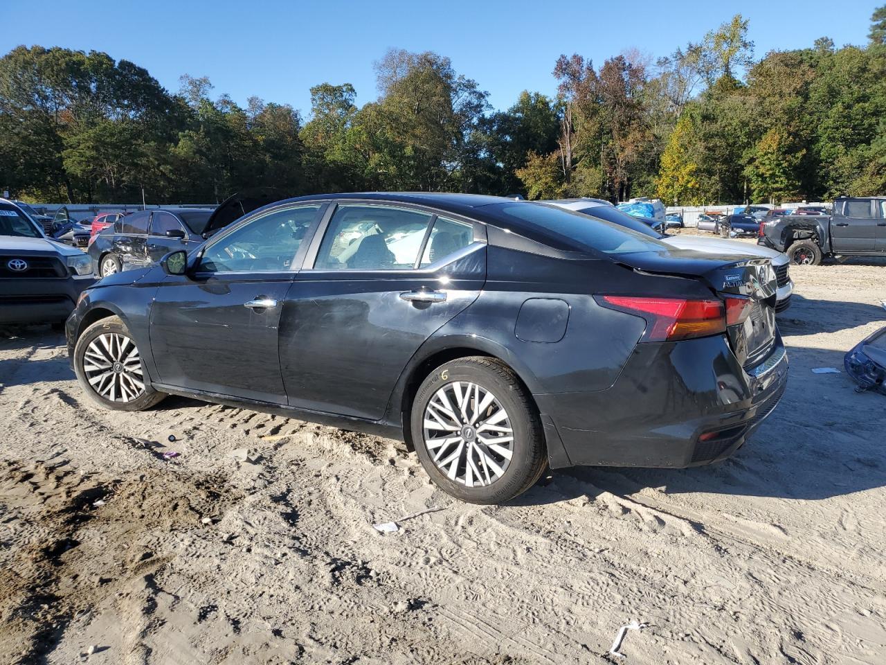 2023 NISSAN ALTIMA