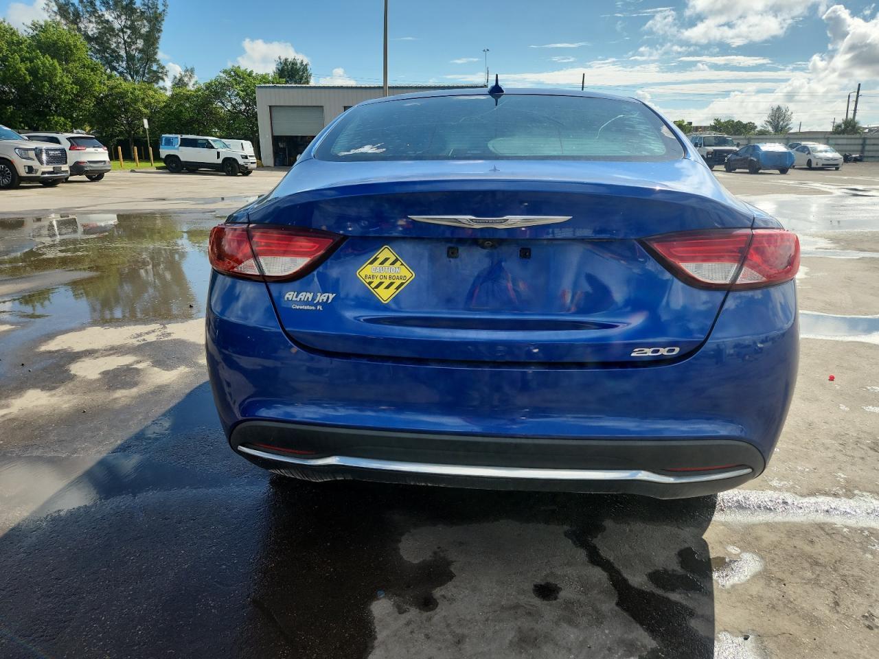 2017 CHRYSLER 200