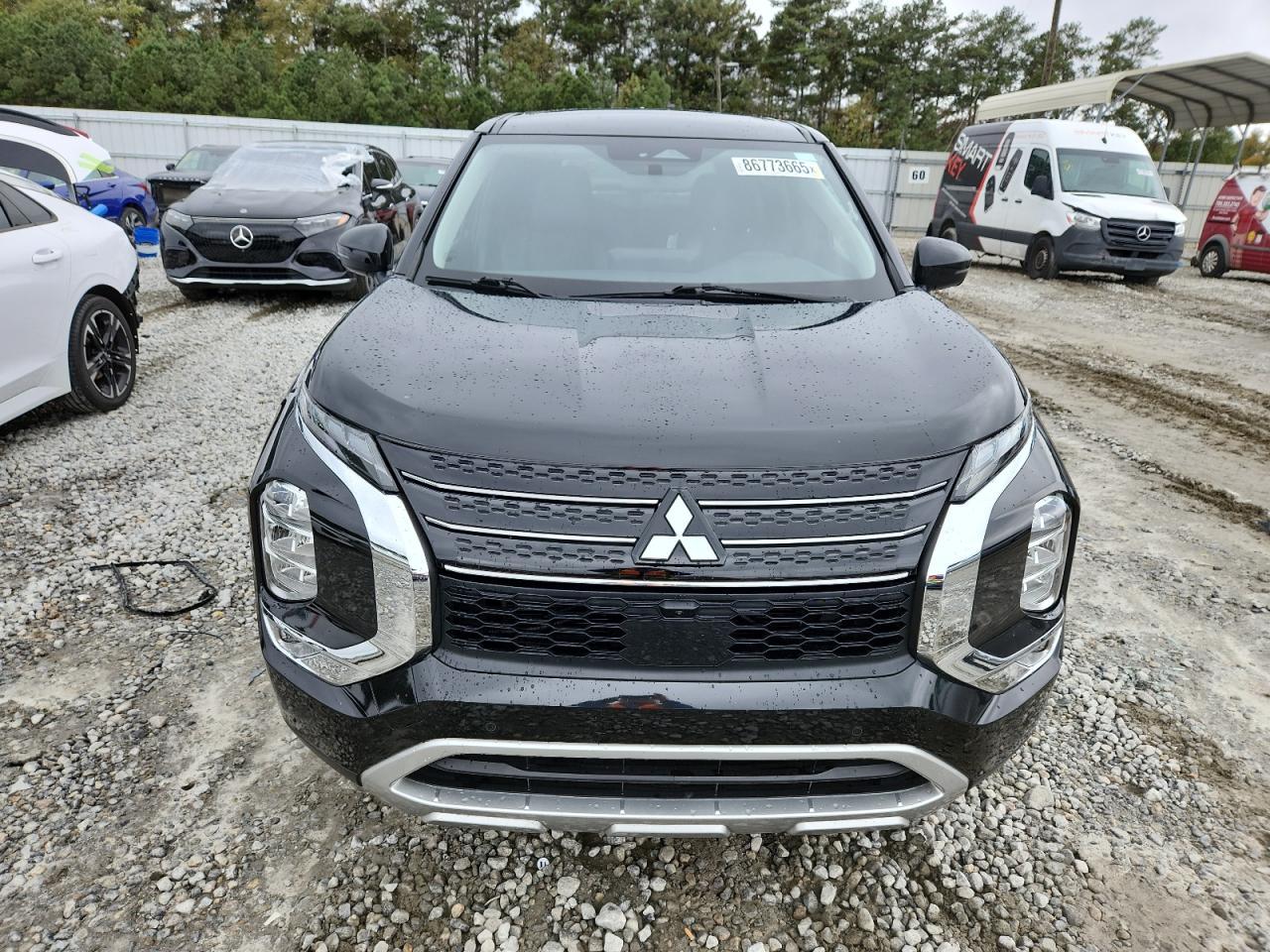 2024 MITSUBISHI outlander