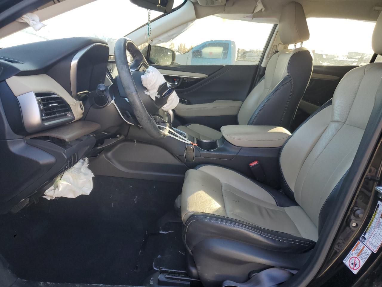 2020 SUBARU Outback