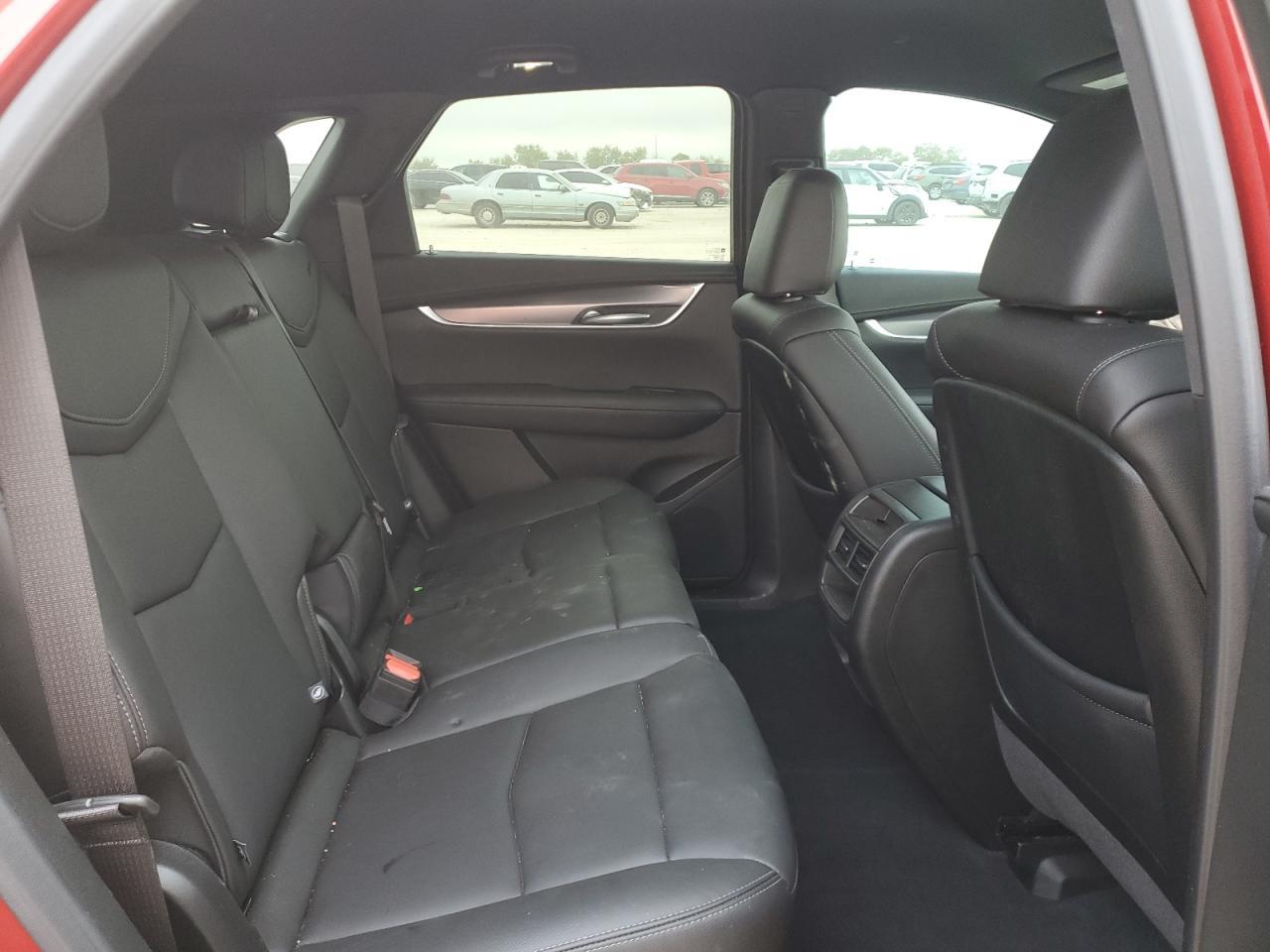 2024 CADILLAC XT5
