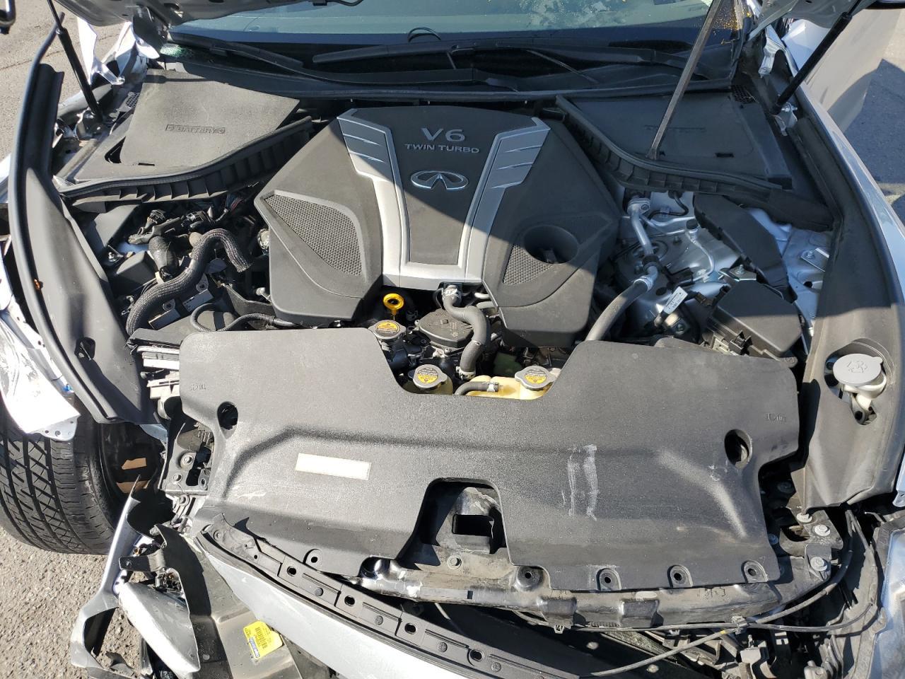 2016 INFINITI Q50