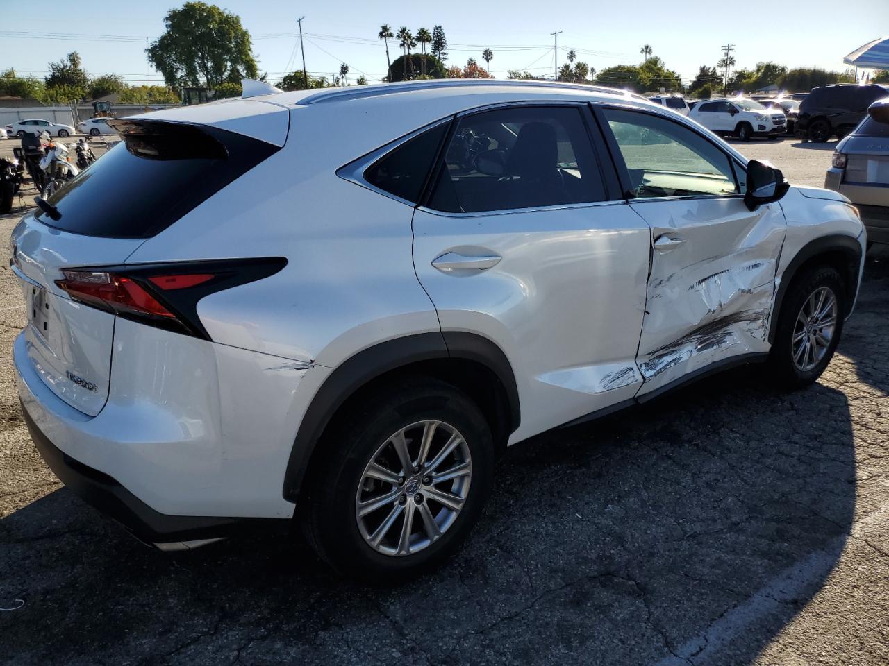 2016 LEXUS NX 200T