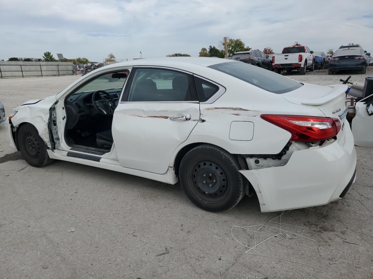 2016 NISSAN ALTIMA